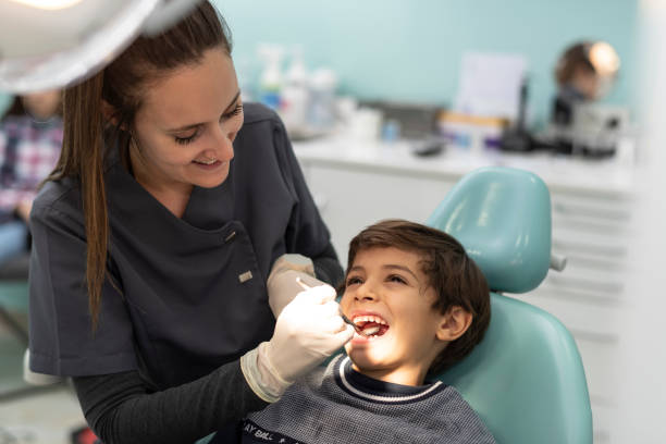 Best Broken or Cracked Tooth Emergency Dentist in Constantine, MI
